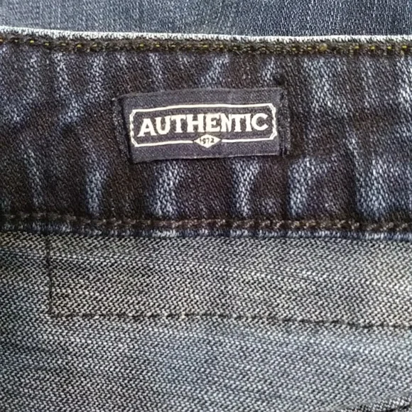 Buffalo David Bitton Straight/Six Dark Wash Jeans Size W36/L32 *EUC*